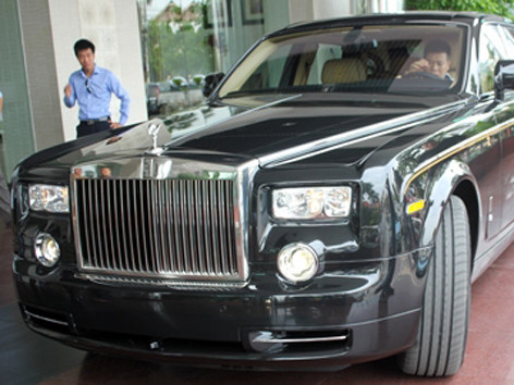 Siêu xe Rolls – Royce Phantom của ông Trần Xuân Thạch ngày mới mua về 