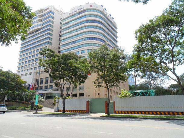 Lô đất vàng 23 Lê Duẩn quận 1, TP HCM có chiều dài 55m mặt tiền. Lô đất vàng 23 Lê Duẩn quận 1, TP HCM có chiều dài 55m mặt tiền.