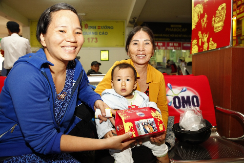 Thúy Hạnh: 'Từng khóc vì lo không kịp về nhà ăn Tết' ảnh 1