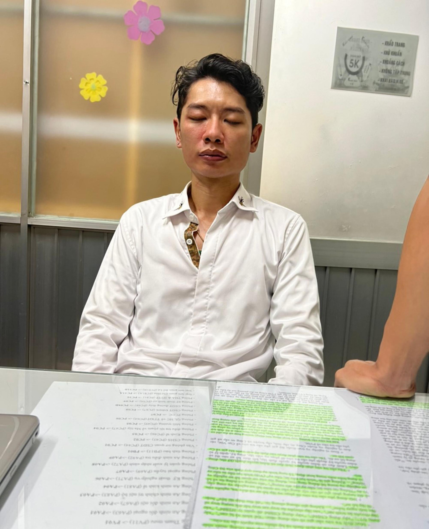 Trần Lê Phạm Trung làm việc với Công an. Trần Lê Phạm Trung làm việc với Công an.