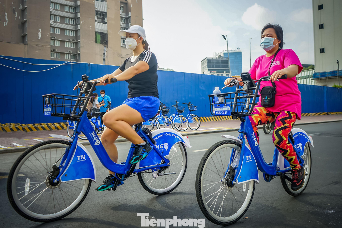 Ông Trần Quang Lâm - Giám đốc sở Giao thông vận tải TPHCM cho biết, dịch vụ xe đạp công cộng là loại hình dịch vụ góp phần làm giảm ô nhiễm môi trường cho thành phố đồng thời cũng là mô hình góp sức đưa thành phố trở nên hiện đại hơn.