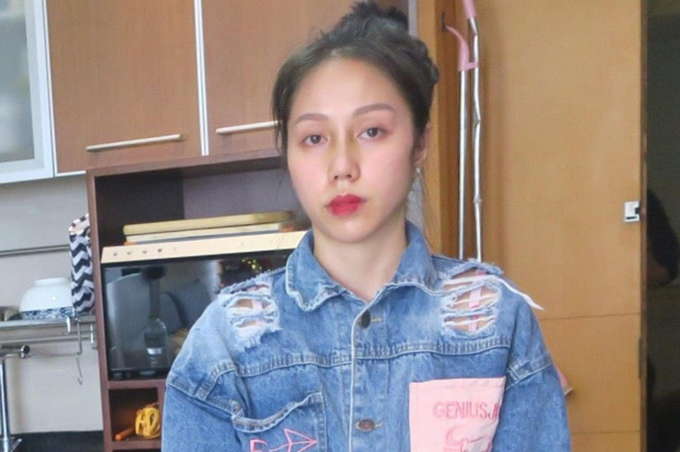 Võ Nguyễn Quỳnh Trang sau khi bị bắt. Võ Nguyễn Quỳnh Trang sau khi bị bắt.