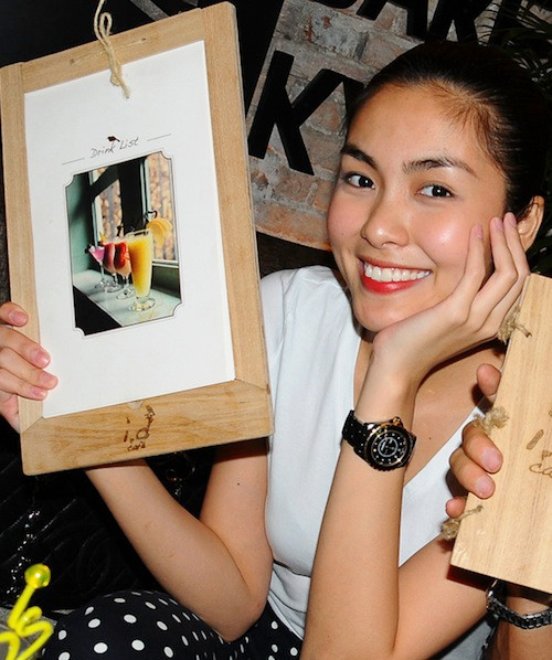 Người đẹp với trào lưu đồng hồ to bản ảnh 6