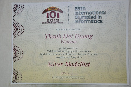 Thành tích cậu bé Đạt đạt được trong kì thi Olympic Tin học quốc tế.. Thành tích cậu bé Đạt đạt được trong kì thi Olympic Tin học quốc tế.