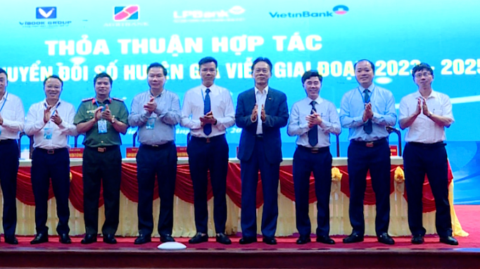 Ngày hội chuyển đổi số năm 2023 tại huyện Gia Viễn.