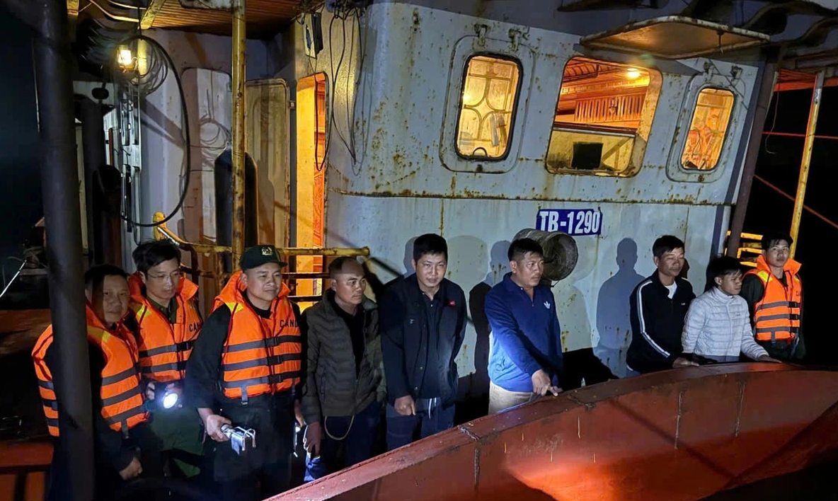 Các đối tượng bị bắt giữ.