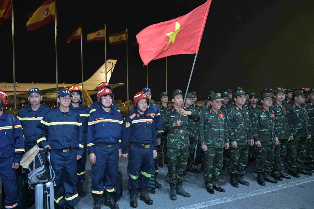 Đoàn công tác cứu nạn, cứu hộ Việt Nam hoàn thành nhiệm vụ quốc tế tại Myanmar. Đoàn công tác cứu nạn, cứu hộ Việt Nam hoàn thành nhiệm vụ quốc tế tại Myanmar.