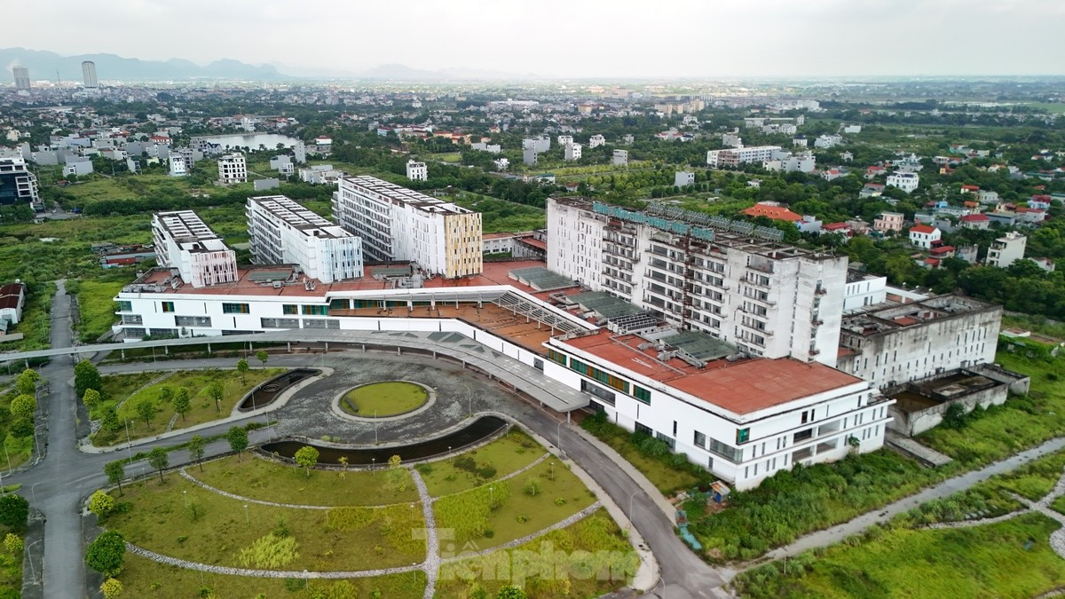 Bệnh viện Việt Đức cơ sở 2 nhìn từ trên cao. Ảnh: Mạnh Thắng.