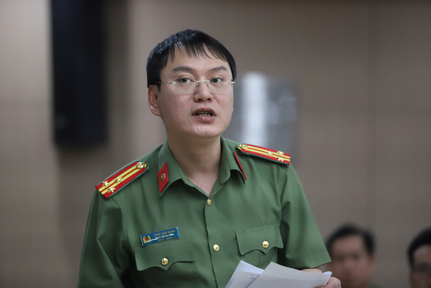 Thượng tá Trần Văn Hùng, Cục phó An ninh điều tra Bộ Công an, ngày 4/4. Ảnh: Phạm Nam.