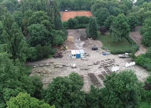 Ba Lan: 8 vạn bộ xương được tìm thấy ngay dưới công viên dành cho trẻ ảnh 1