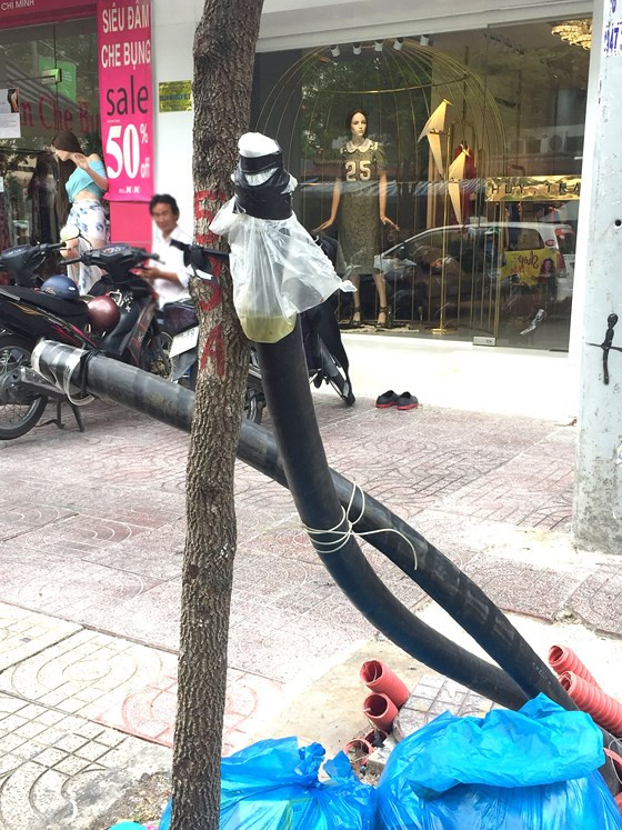 Ngập đường và mối lo rò điện ảnh 1