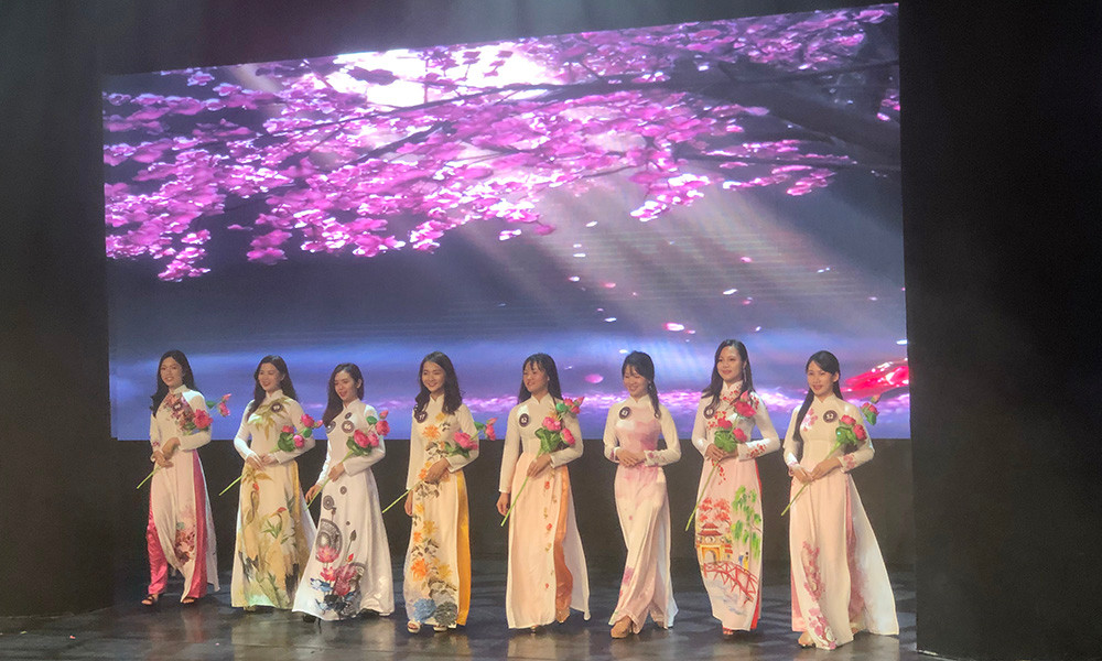 Xướng tên hai Đại sứ Thiện chí Hoa Anh Đào năm 2019 ảnh 66