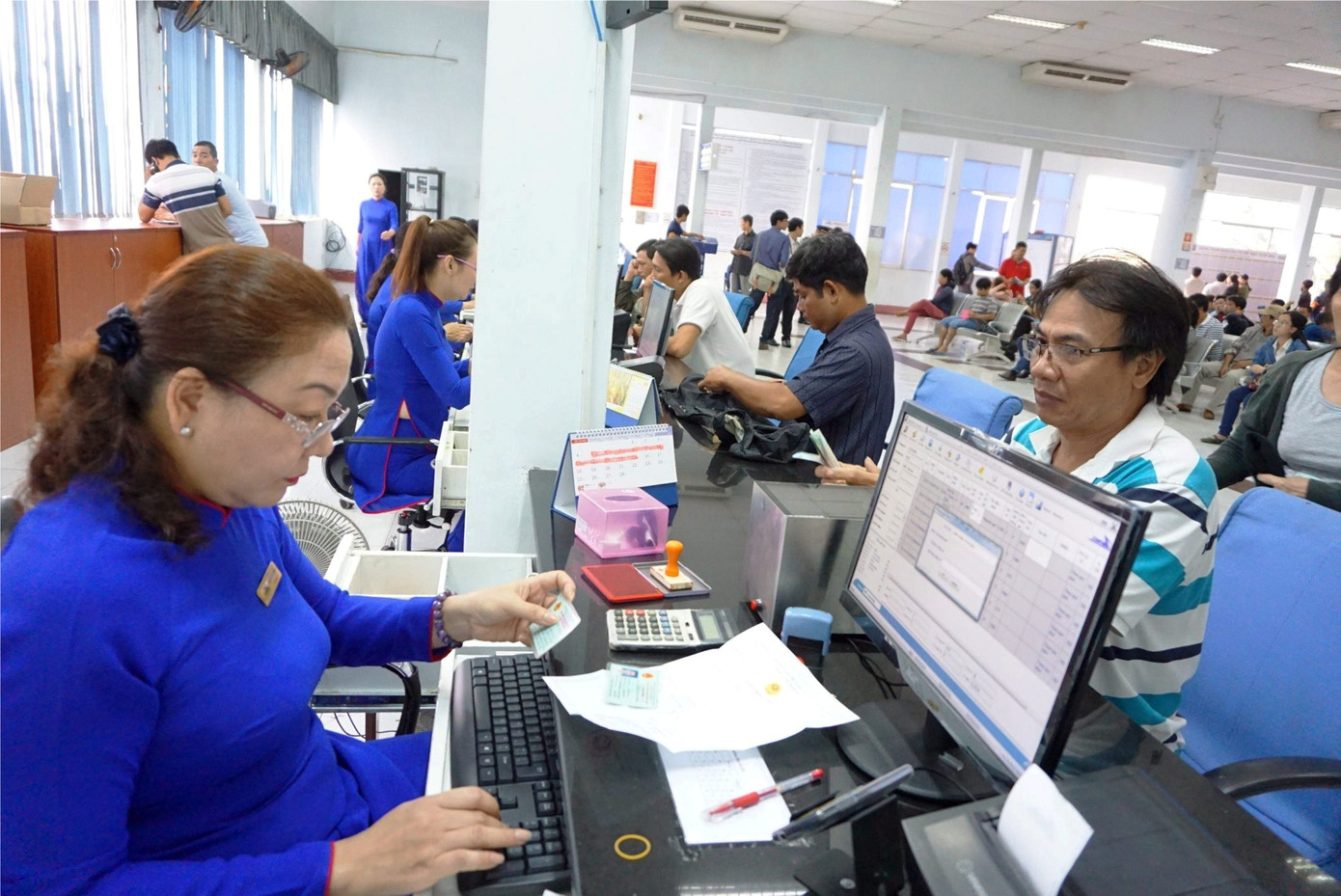 Ga Sài Gòn bán 5.000 vé tàu giảm nửa giá dịp cuối năm ảnh 1