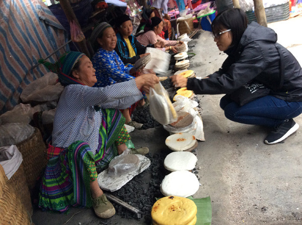 Sức hút từ cực Bắc: Ngọc trời tam giác mạch ảnh 1