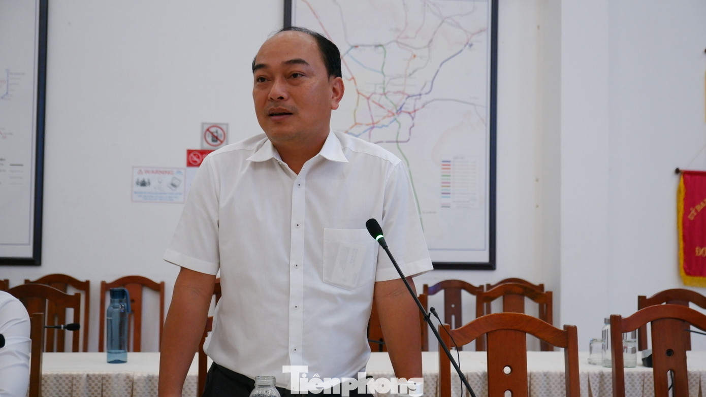 Ông Lê Minh Triết - Giám đốc Công ty TNHH MTV Đường sắt đô thị số 1. Ảnh: Hữu Huy Ông Lê Minh Triết - Giám đốc Công ty TNHH MTV Đường sắt đô thị số 1. Ảnh: Hữu Huy