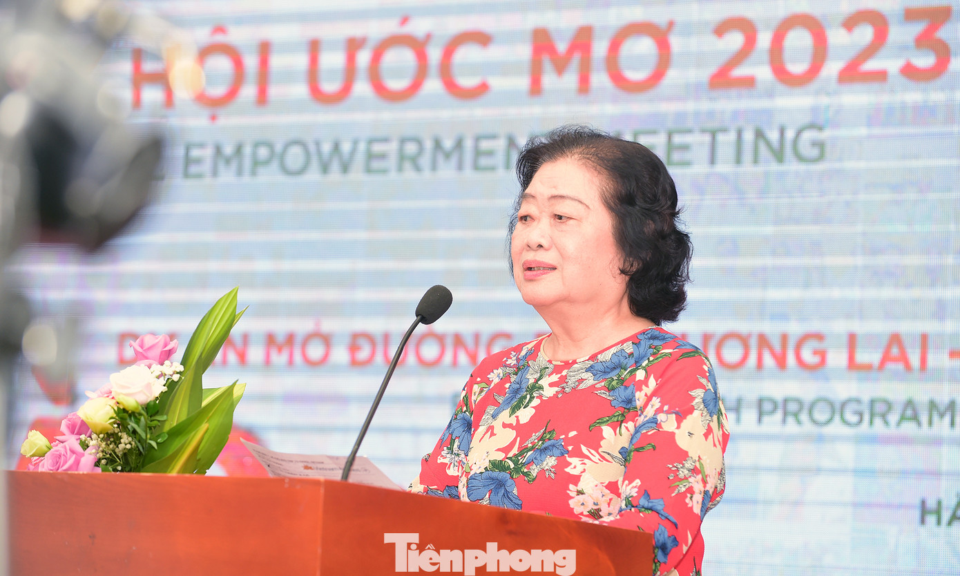 Bà Trương Mỹ Hoa phát biểu tại chương trình. Ảnh: Xuân Tùng