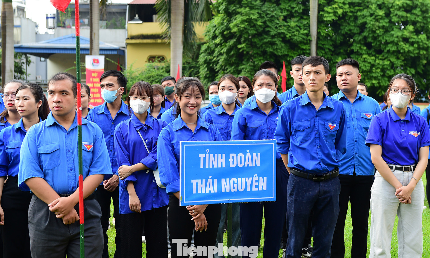 Tuổi trẻ quân đội, công an và đoàn viên thanh niên tỉnh Thái Nguyên tham gia ngày hội. Ảnh: Xuân Tùng Tuổi trẻ quân đội, công an và đoàn viên thanh niên tỉnh Thái Nguyên tham gia ngày hội. Ảnh: Xuân Tùng