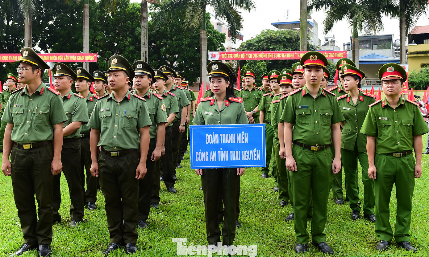 Tuổi trẻ quân đội, công an và đoàn viên thanh niên tỉnh Thái Nguyên tham gia ngày hội. Ảnh: Xuân Tùng Tuổi trẻ quân đội, công an và đoàn viên thanh niên tỉnh Thái Nguyên tham gia ngày hội. Ảnh: Xuân Tùng