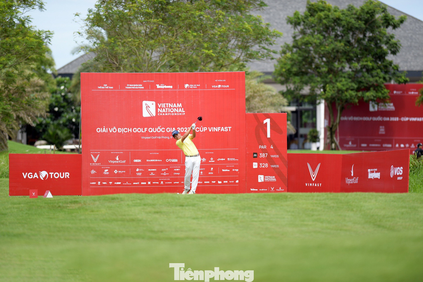 Giải Vô địch Golf Quốc gia năm 2023 - Cúp VinFast khởi tranh từ ngày 8/8 đến ngày 11/8 tại Vinpearl Golf Hải Phòng. Giải đấu năm nay có quỹ tiền thưởng lên tới 1,2 tỷ đồng. Trong đó, 1 tỷ đồng dành cho bảng nam và 200 triệu đồng dành cho bảng nữ, cao nhất từ trước đến nay.