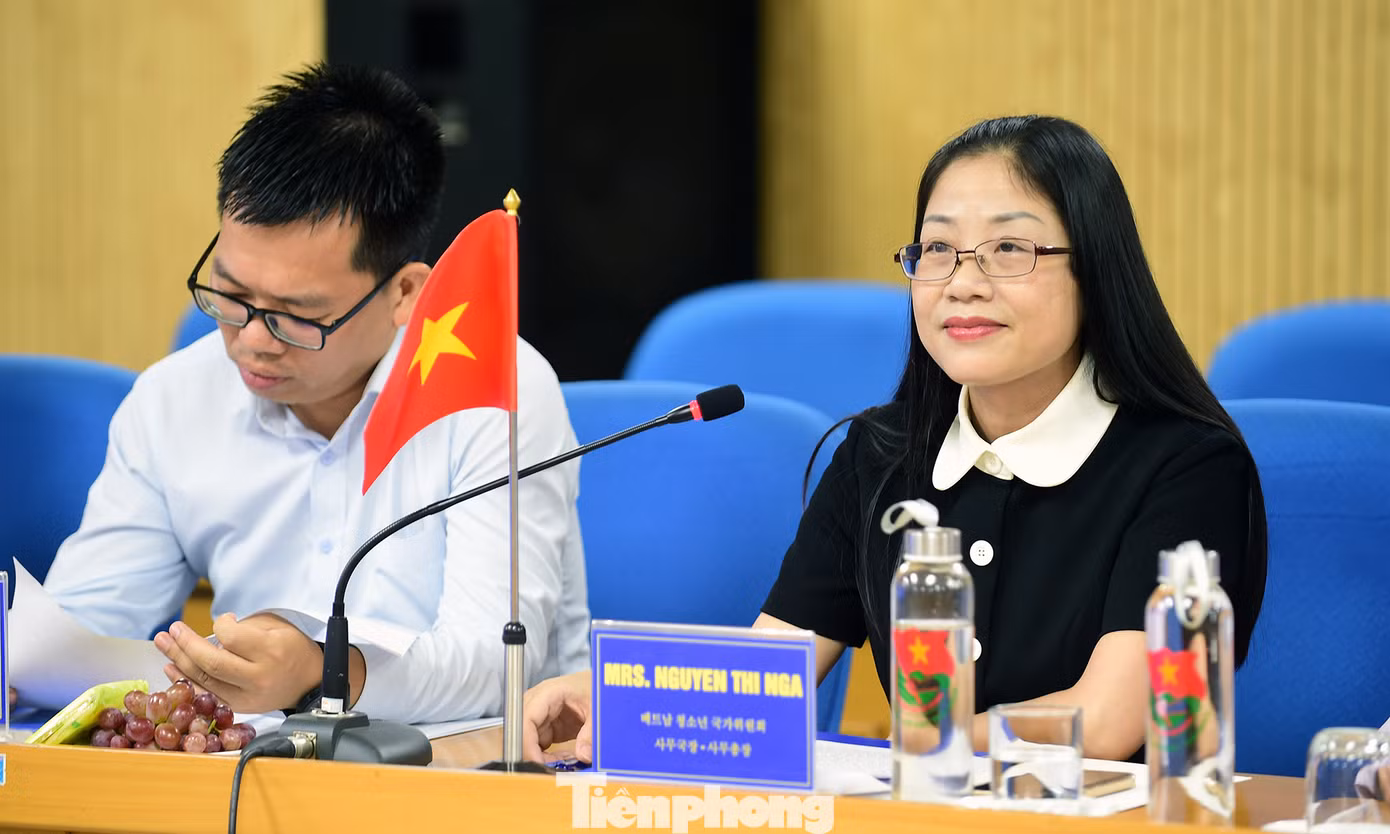 Chị Nguyễn Thị Ngà phát biểu tại buổi tiếp. Ảnh: Xuân Tùng