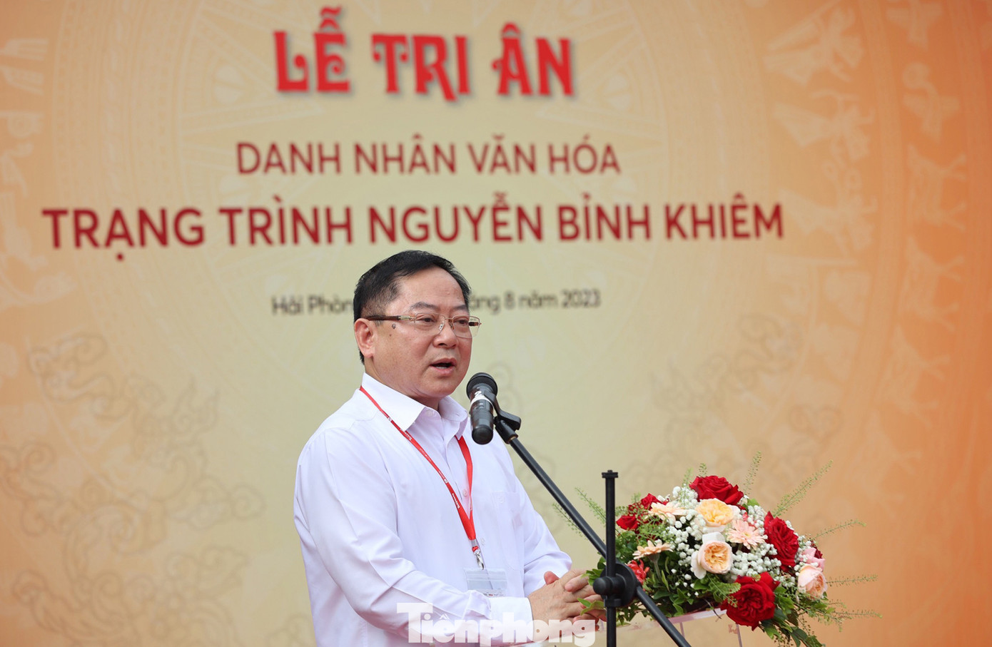 Nhà báo Lê Xuân Sơn phát biểu tại chương trình. Nhà báo Lê Xuân Sơn phát biểu tại chương trình.