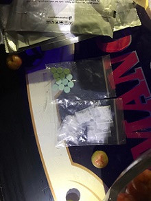 Gần trăm dân chơi bị phát hiện bay lắc trong bar lúc rạng sáng ảnh 1