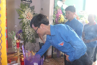 Truy tặng 'Huy hiệu Tuổi trẻ dũng cảm' cho hiệp sỹ Nguyễn Hoàng Nam ảnh 1