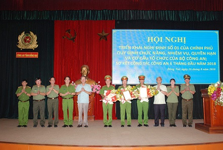 Công an Đồng Nai có 8 phó giám đốc sau sáp nhập ảnh 1