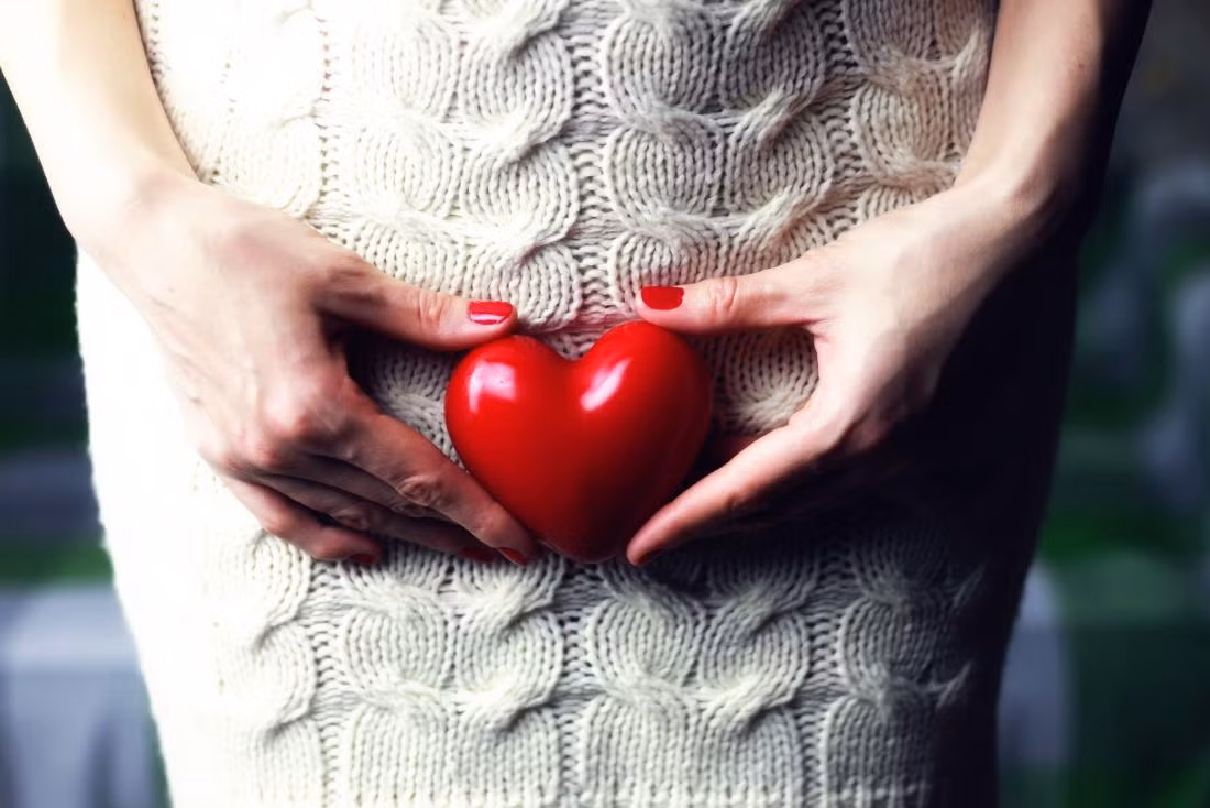 Không nhiều chị em biết rõ về cơ thể mình cho tới kỳ kinh đầu tiên hoặc khi lấy chồng. Không nhiều chị em biết rõ về cơ thể mình cho tới kỳ kinh đầu tiên hoặc khi lấy chồng.
