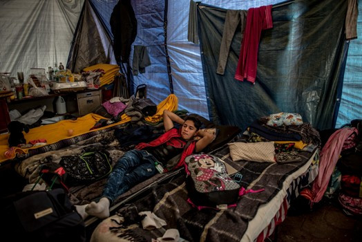 Trump đòi xây tường biên giới Mỹ - Mexico: Trên nóng dưới lạnh ảnh 2