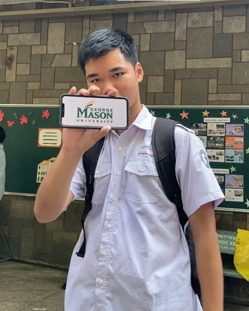 Geogre Mason University là môi trường đa dạng nhất nước Mỹ về cộng đồng sinh viên. Geogre Mason University là môi trường đa dạng nhất nước Mỹ về cộng đồng sinh viên.