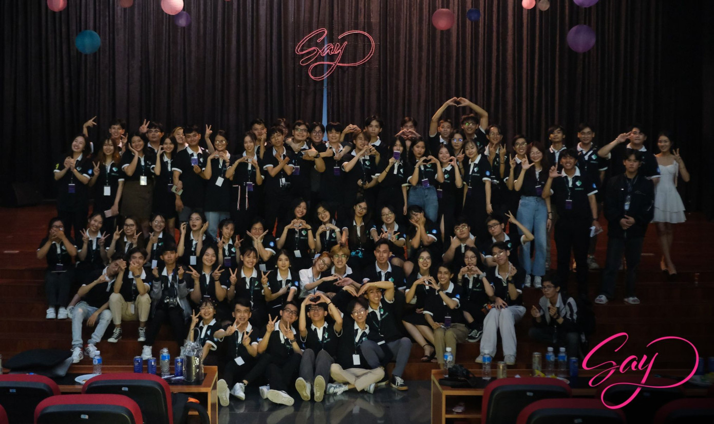 Đêm nhạc “Say” mang lại cho khán giả đến xem nhiều cảm xúc. Đêm nhạc “Say” mang lại cho khán giả đến xem nhiều cảm xúc.