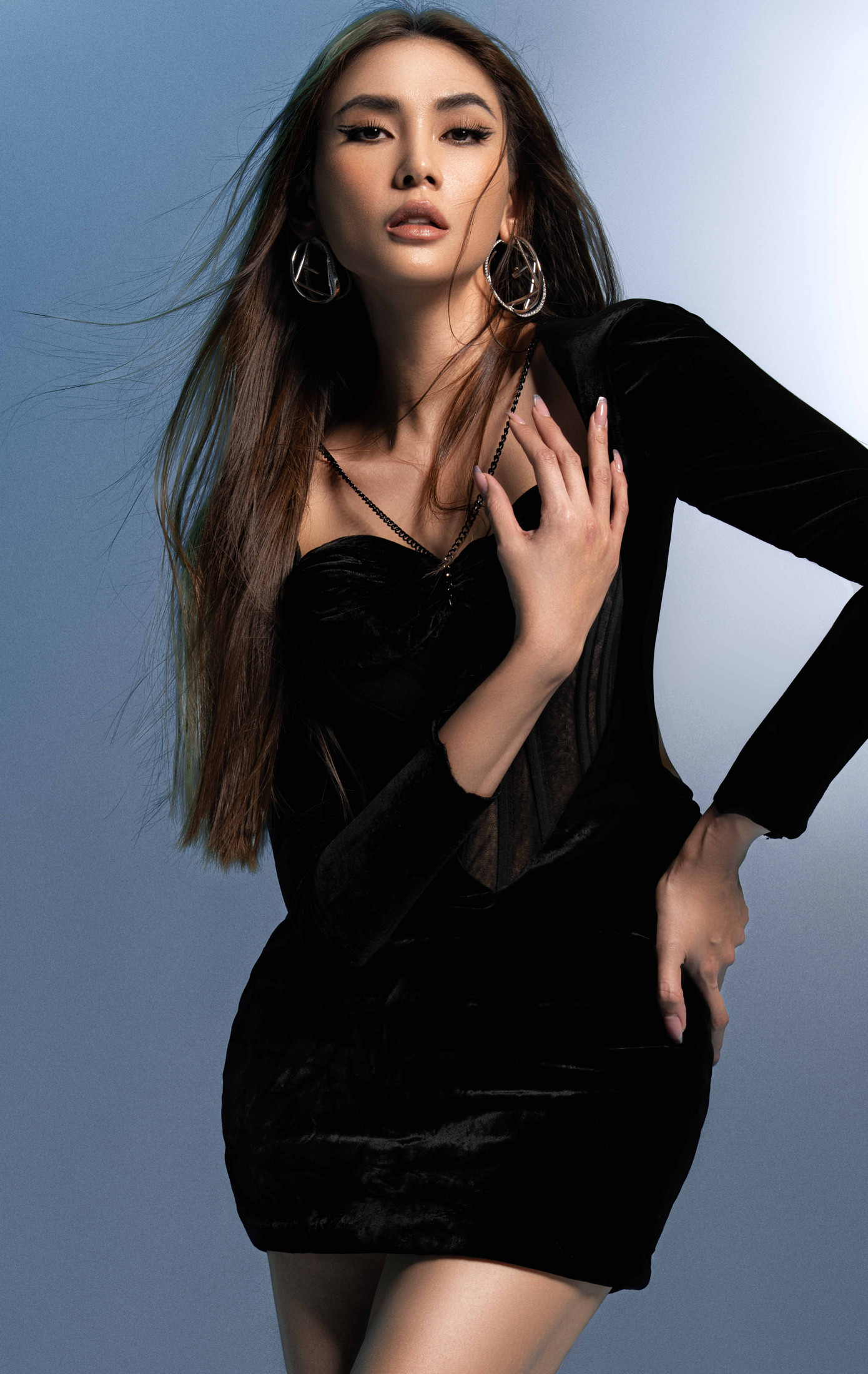 Khán giả không khỏi mong đợi vào sự xuất hiện trong vai trò mới của Hoàng Yến.