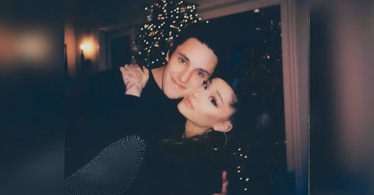 Ariana Grande được cho là đã ly thân với chồng.