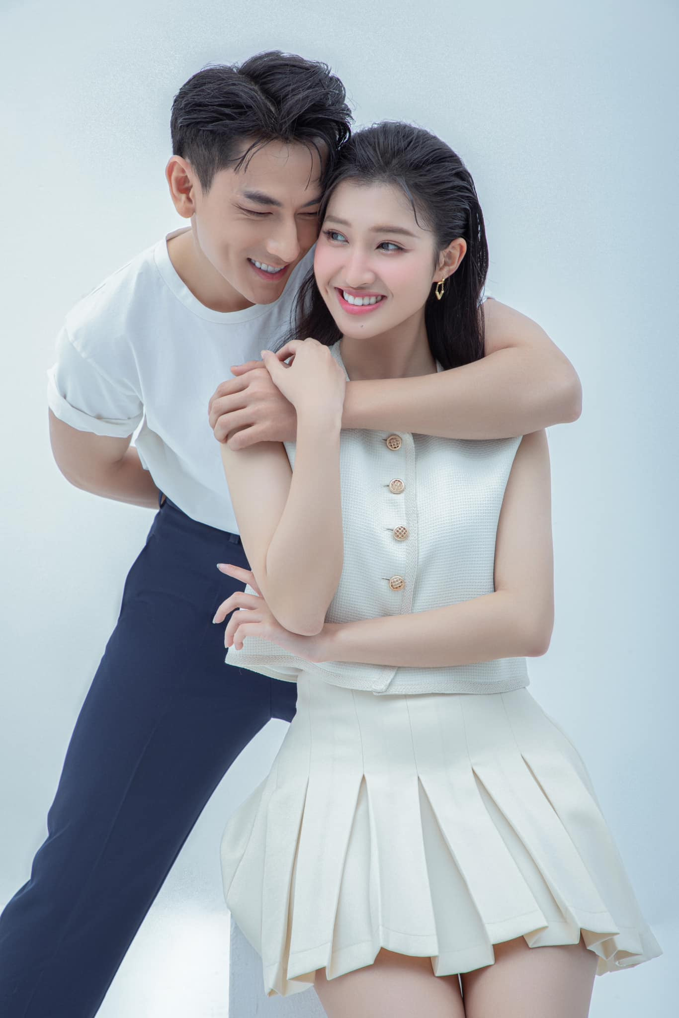 Màn &quot;đu idol&quot; thành công nhất năm chính thức gọi tên Á hậu Phương Nhi.