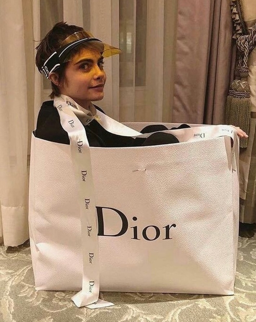 Giới mộ điệu “lăng xê” tích cực chiếc trend thú vị này.