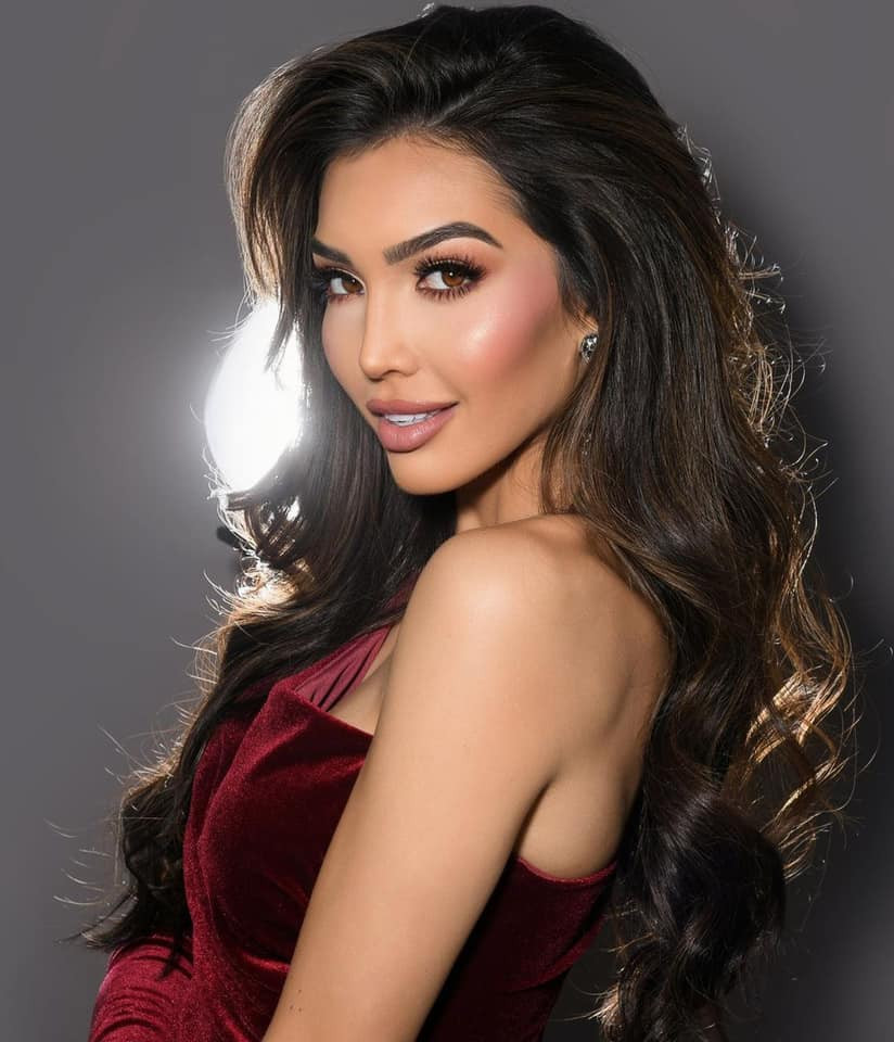 Nàng hậu đặc biệt quan tâm đến vấn đề môi trường và sự bền vững. Nàng hậu đặc biệt quan tâm đến vấn đề môi trường và sự bền vững.