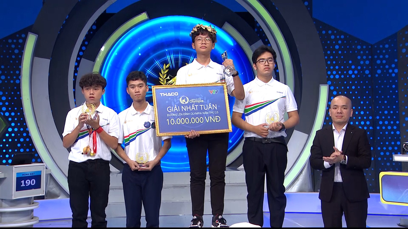 Nam sinh Đà Nẵng giành chiến thắng với 250 điểm. Nguồn: Fanpage Đường Lên Đỉnh Olympia
