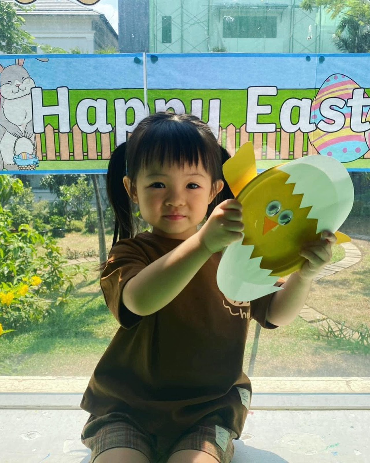 Suchin là một nhóc tì nhận được nhiều tình cảm yêu mến bởi vẻ ngoài đáng yêu, tính cách năng động nhưng rất ngoan ngoãn, vâng lời. Suchin là một nhóc tì nhận được nhiều tình cảm yêu mến bởi vẻ ngoài đáng yêu, tính cách năng động nhưng rất ngoan ngoãn, vâng lời.