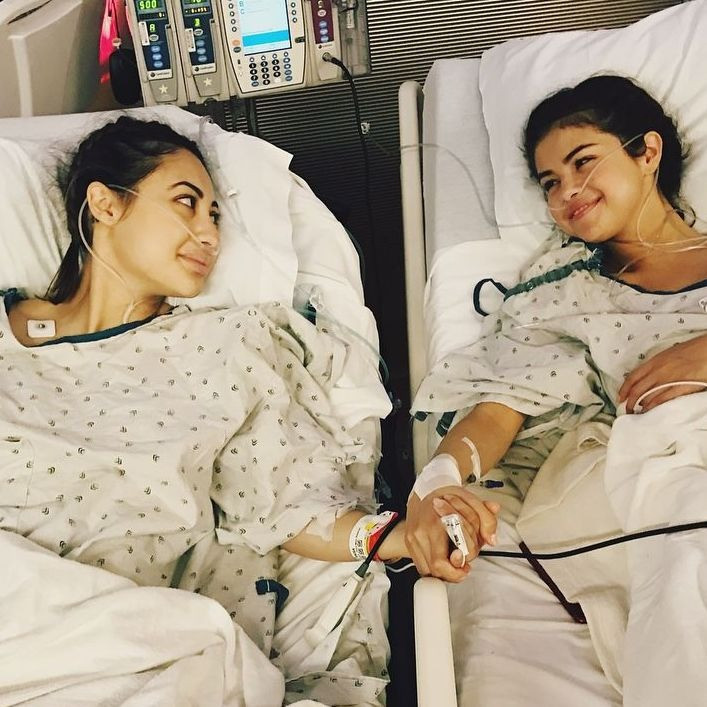 Francia Raisa và Selena Gomez đã làm hòa sau nhiều đồn đoán "bằng mặt không bằng lòng". Francia Raisa và Selena Gomez đã làm hòa sau nhiều đồn đoán "bằng mặt không bằng lòng".