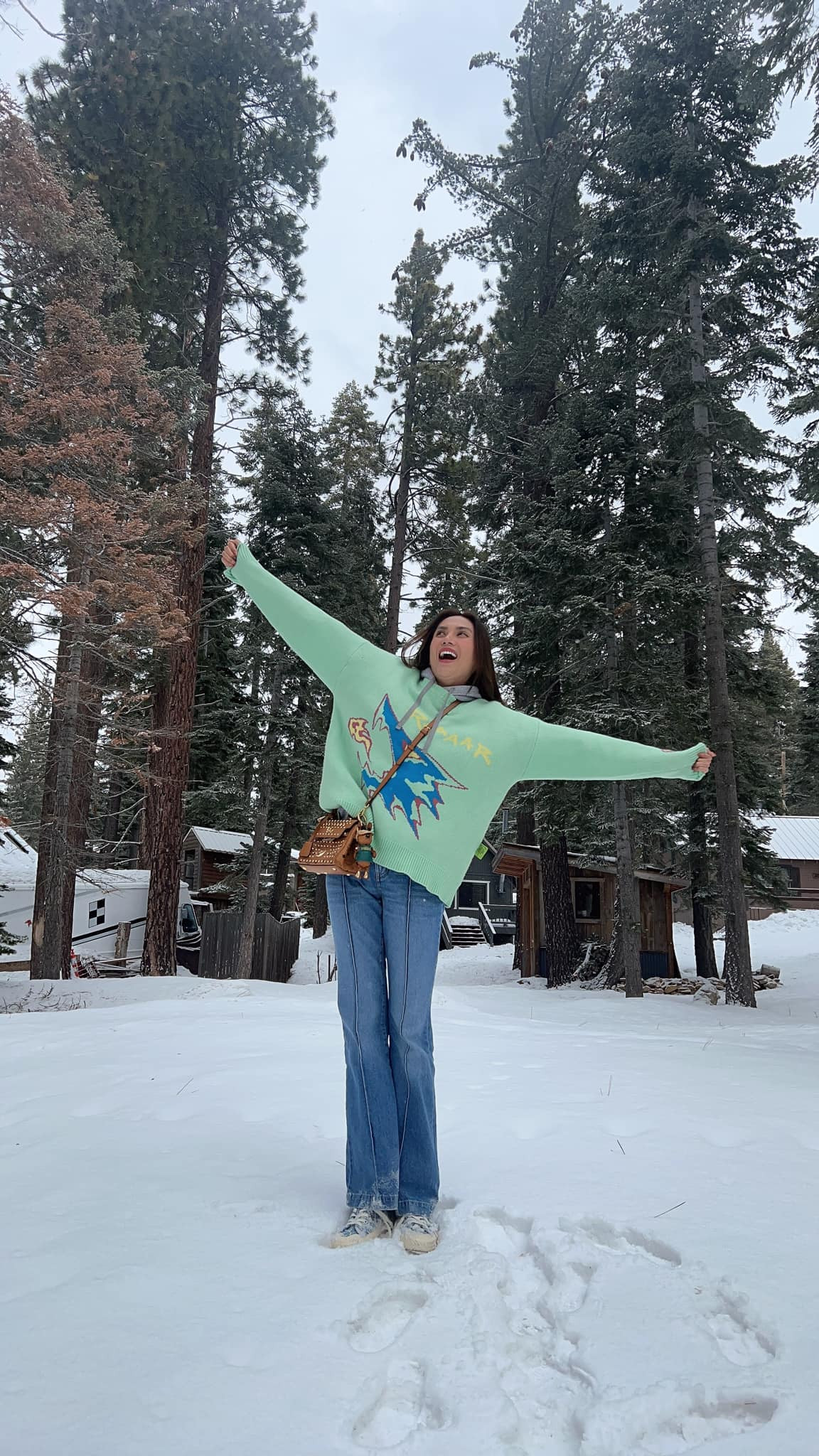 Sau khi hoàn tất thủ tục, nữ siêu mẫu sẽ ở lại Mỹ một khoảng thời gian.