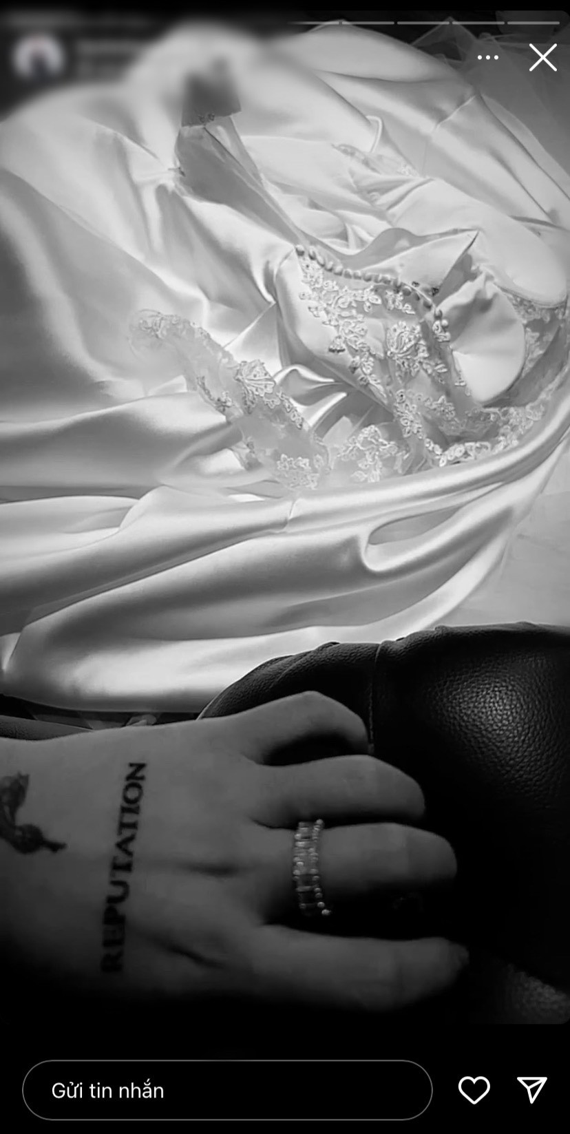 Chiếc váy cưới được thiết kế tinh xảo của Á hậu Phương Anh.