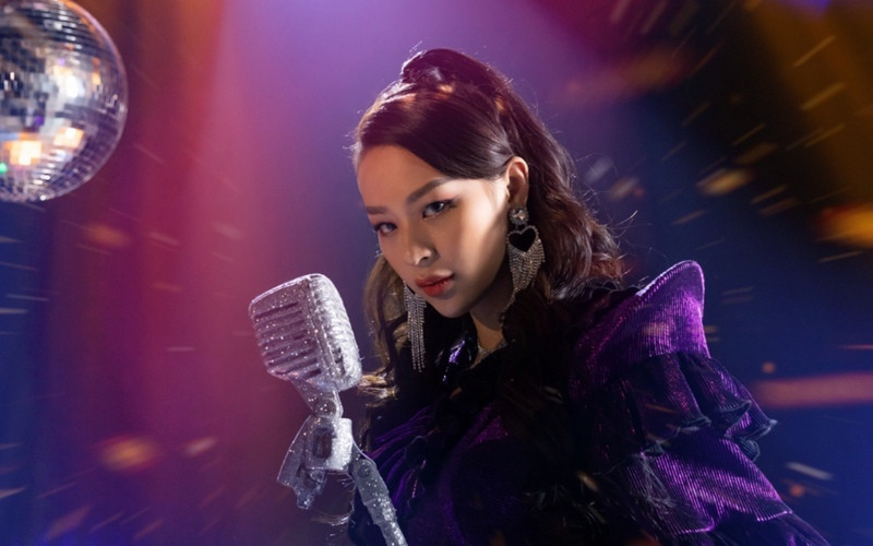 Màn ra mắt của Quán quân The Face Vietnam 2016 dưới vai trò ca sĩ vô tình để lại nhiều ấn tượng xấu cho người hâm mộ.