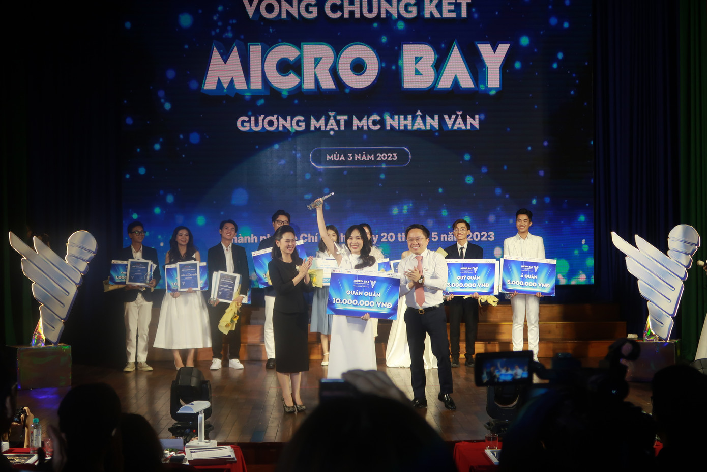 Gia Uyên tin chắc thành tích này sẽ là "bệ phóng cho sự nghiệp trong tương lai sau này". Gia Uyên tin chắc thành tích này sẽ là "bệ phóng cho sự nghiệp trong tương lai sau này".