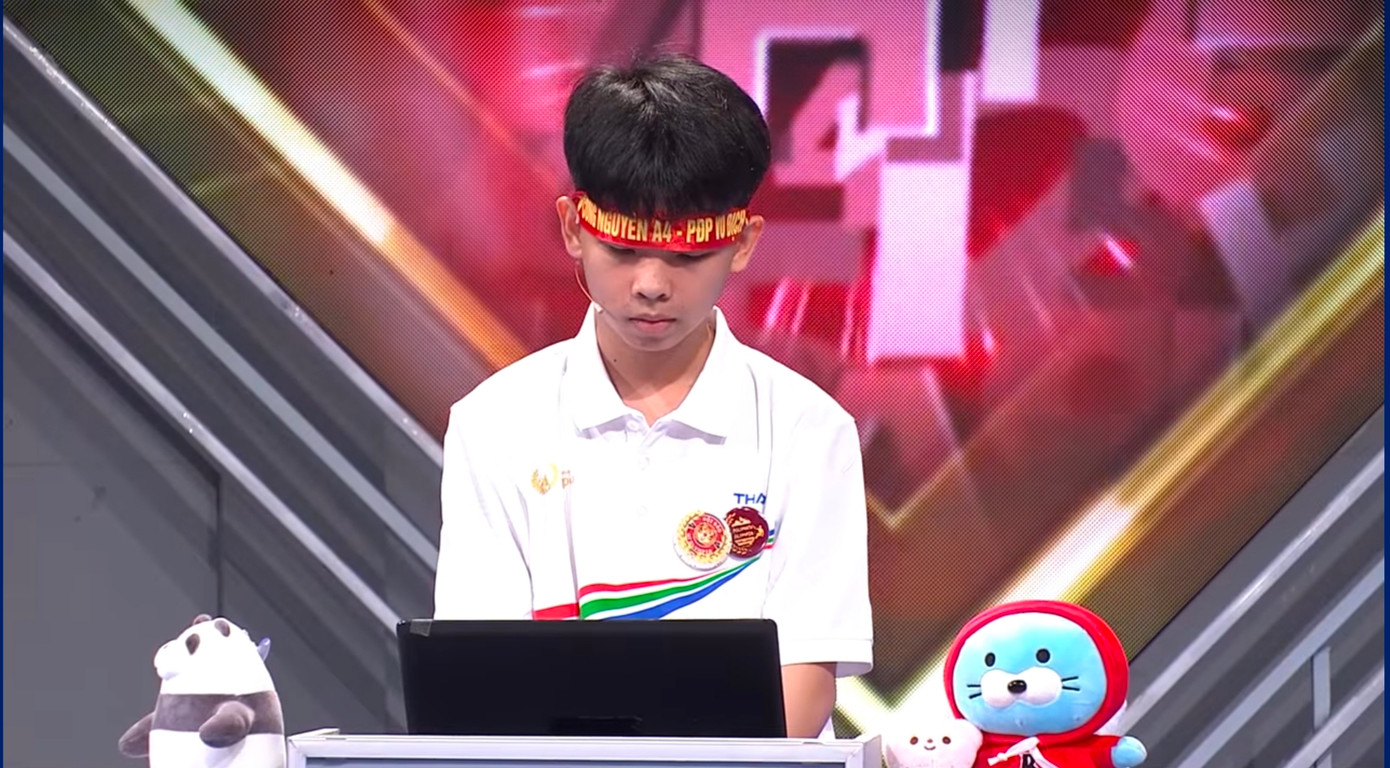 Nam sinh Hà Tĩnh nhiều lần giành được trọn vẹn 40 điểm cho phần thi Tăng tốc. Nam sinh Hà Tĩnh nhiều lần giành được trọn vẹn 40 điểm cho phần thi Tăng tốc.