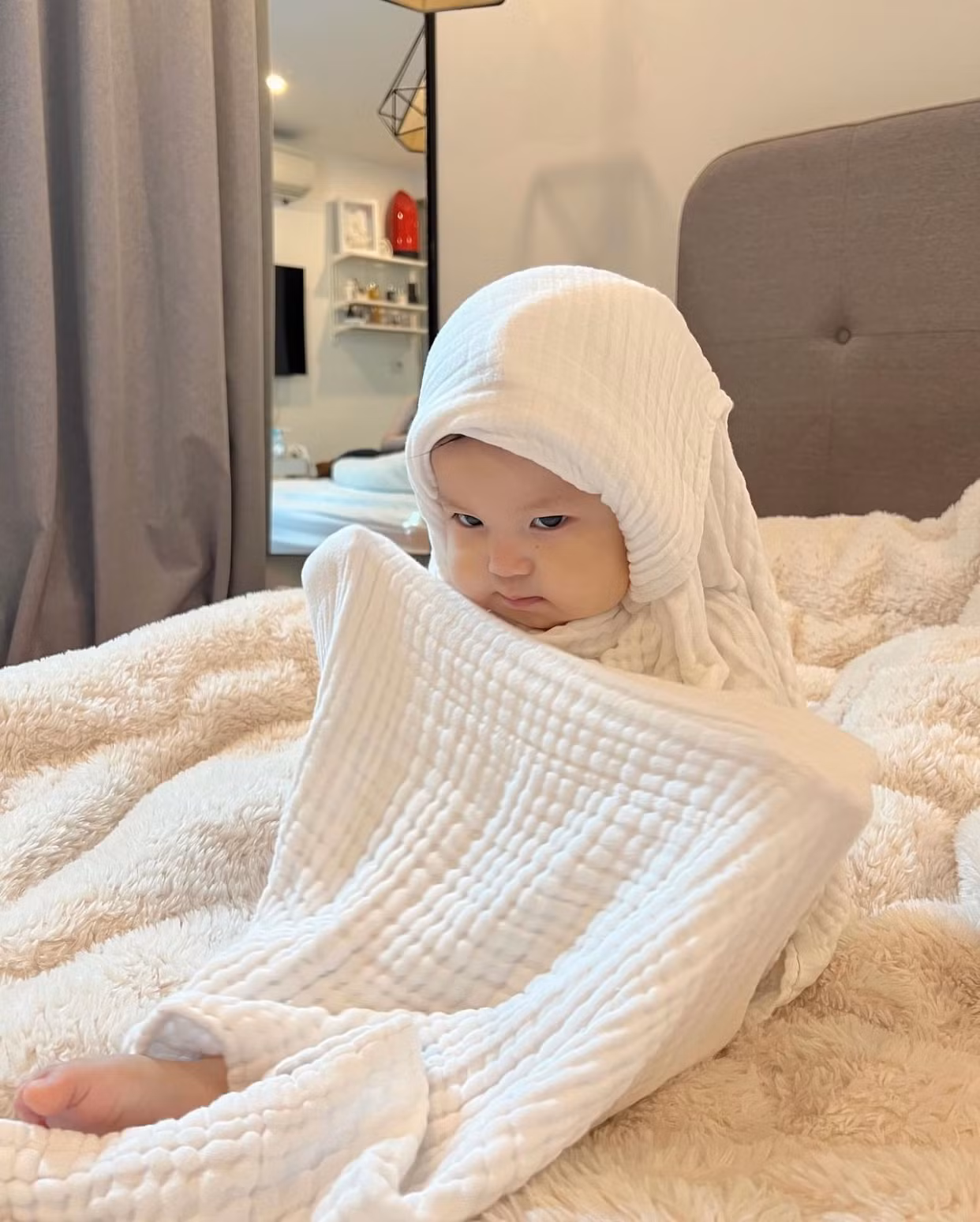 Pam có nhiều biểu cảm hài hước và siêu đáng yêu.