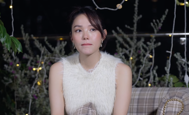 Minh Hằng nghẹn ngào khi kể lại quá trình thụ tinh bằng ống nghiệm của mình. Minh Hằng nghẹn ngào khi kể lại quá trình thụ tinh bằng ống nghiệm của mình.