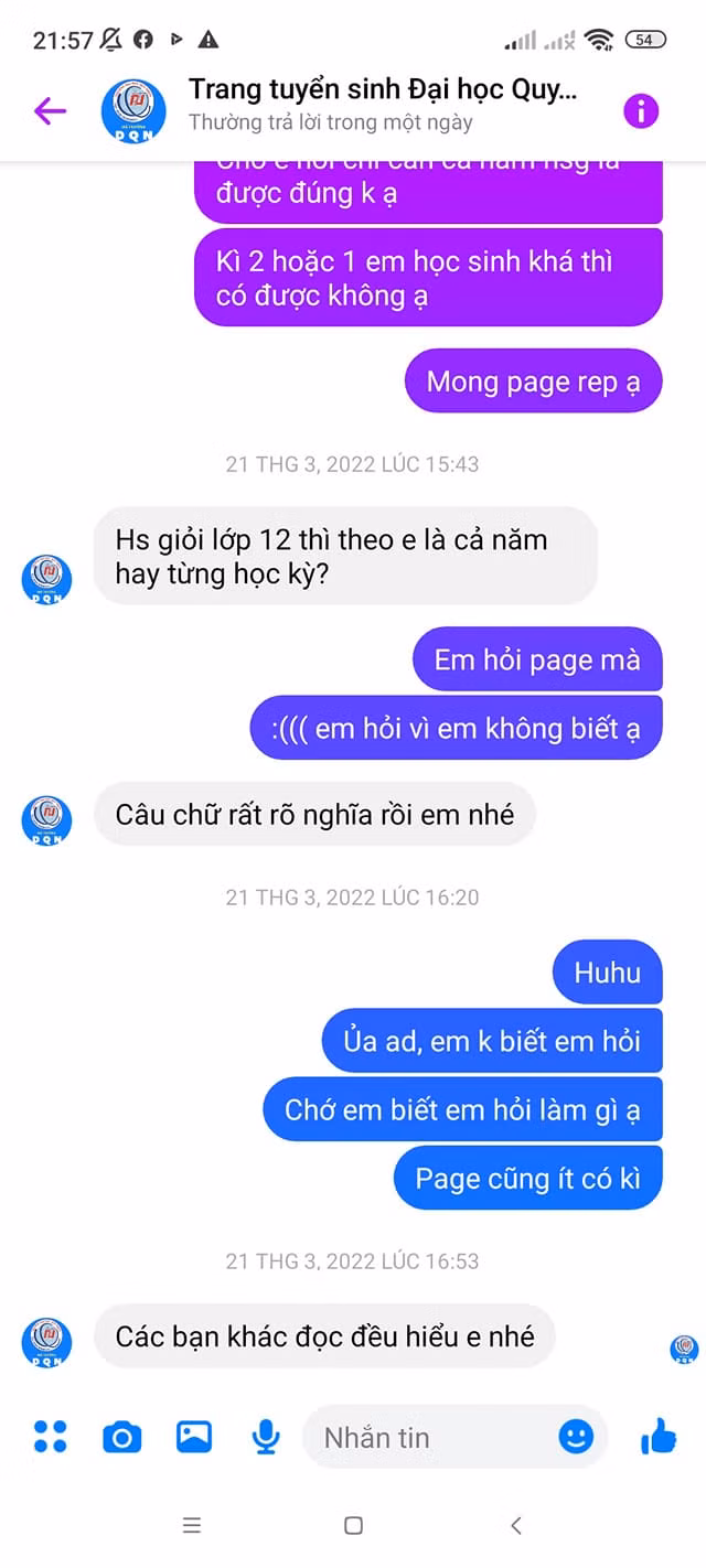 Thái độ của trang Tư vấn Tuyển sinh từng khiến học sinh "ngao ngán".