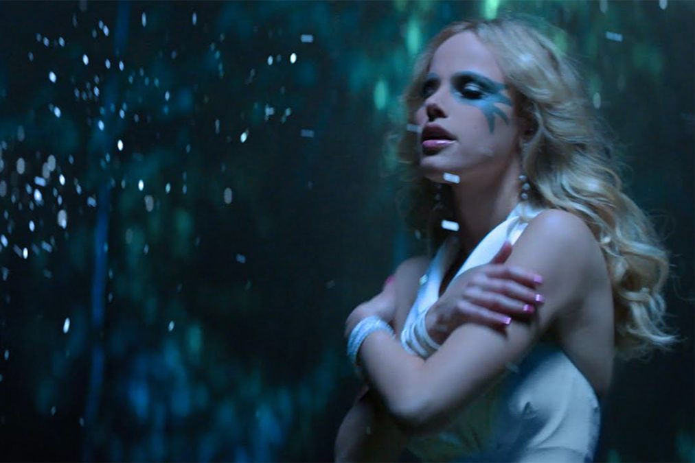 Nhân vật Dazzler từng xuất hiện trong X-Men: Dark Phoenix, được thủ vai bởi Halston Sage.