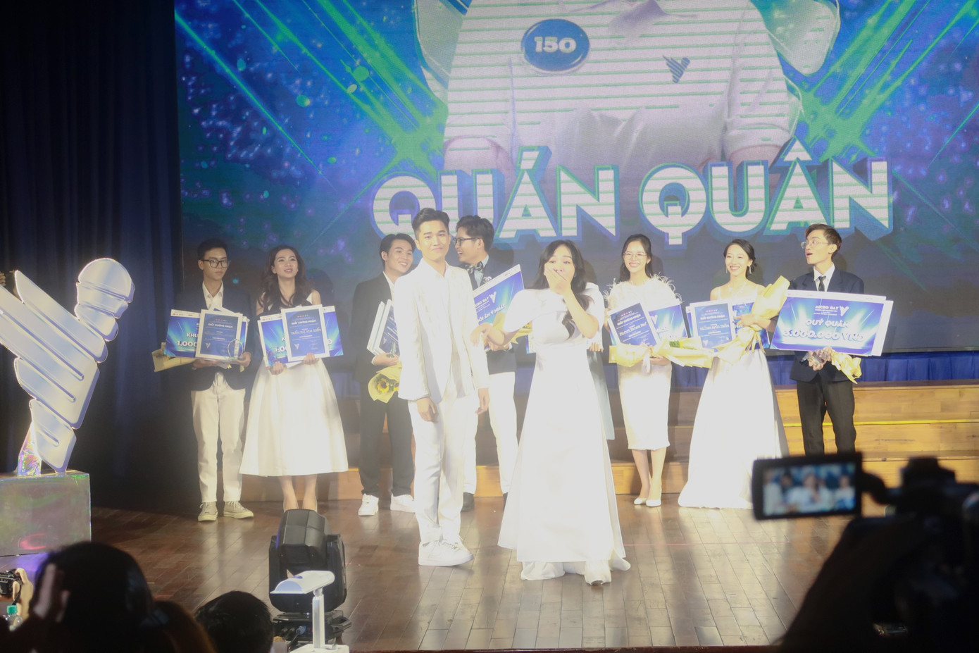 "Mình tự hào vì mình đã cố gắng và không từ bỏ suốt hành trình này", Uyên xúc động chia sẻ khi đạt được vị trí cao nhất chương trình MICRO BAY 2023. "Mình tự hào vì mình đã cố gắng và không từ bỏ suốt hành trình này", Uyên xúc động chia sẻ khi đạt được vị trí cao nhất chương trình MICRO BAY 2023.